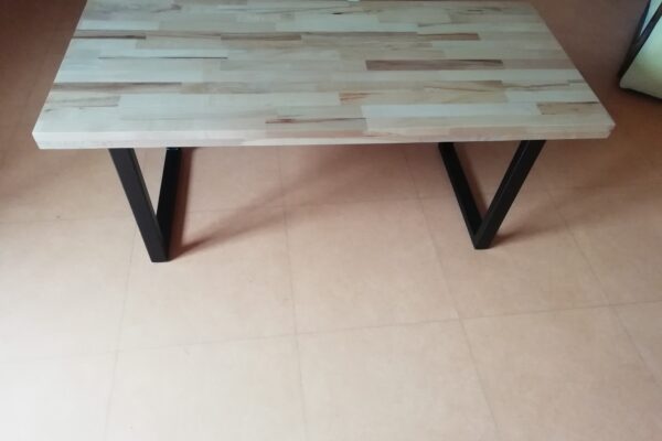 Table basse hêtre
